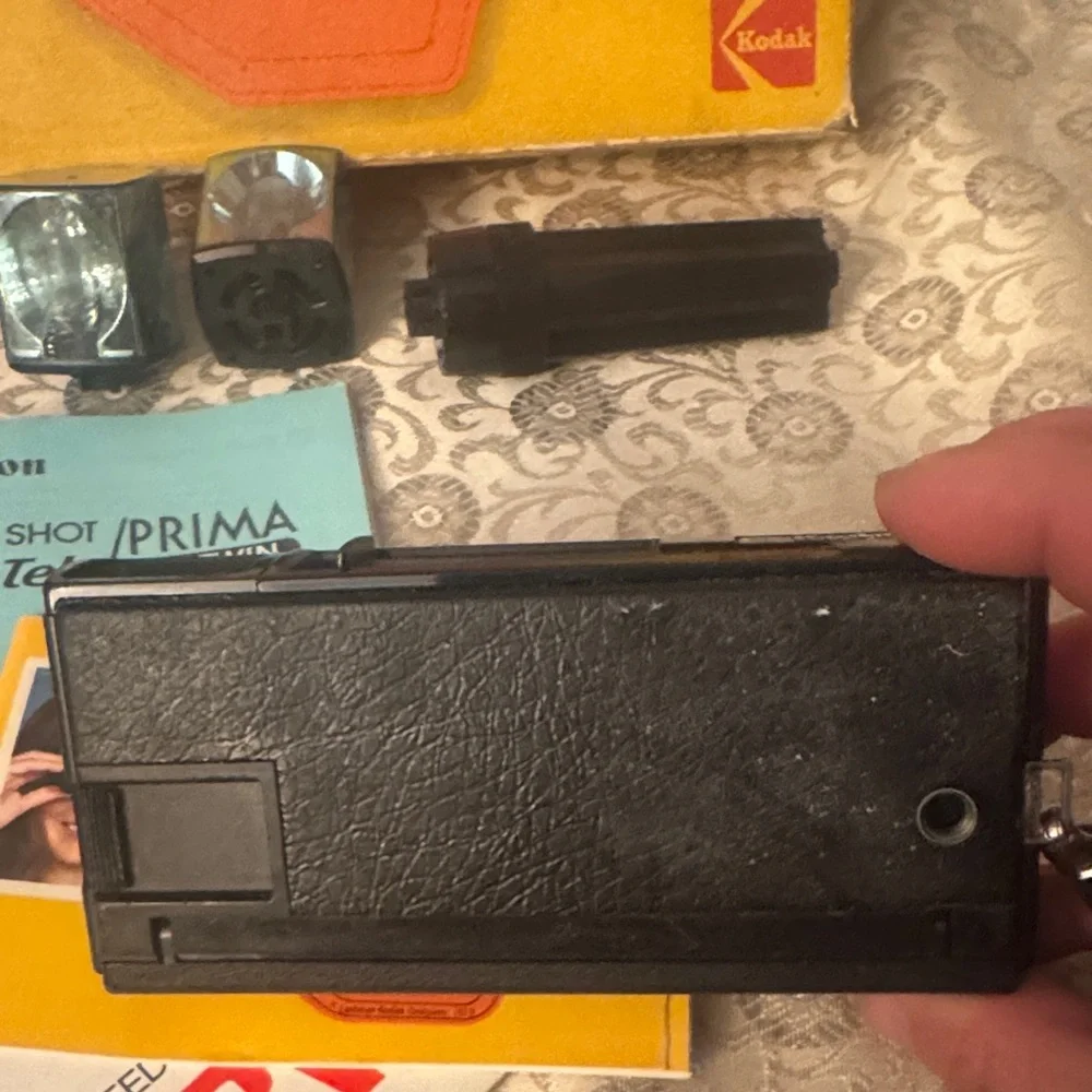 Kodak Instamatic 20 Camera with Black and Silver Finish